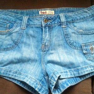 LEI Ashley super low rise shorts